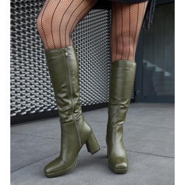 Gröna stövlar med fyrkantig tå från Biassono 2