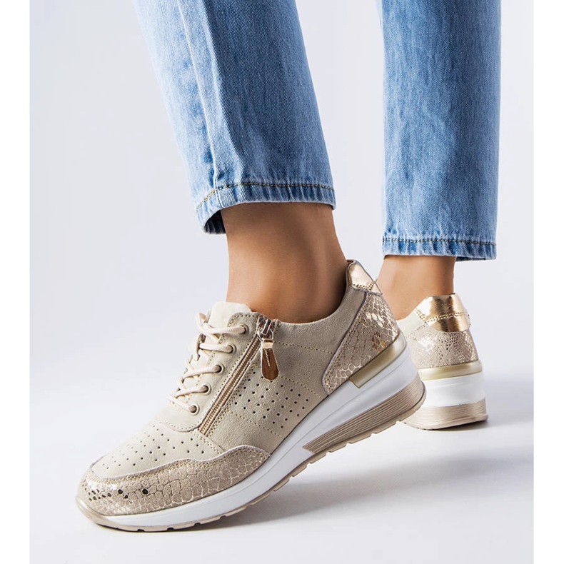 Jazzar beige genombrutna läderskor 1