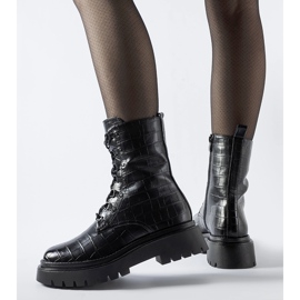 Svarta patentisolerade Cressac-stövlar 1