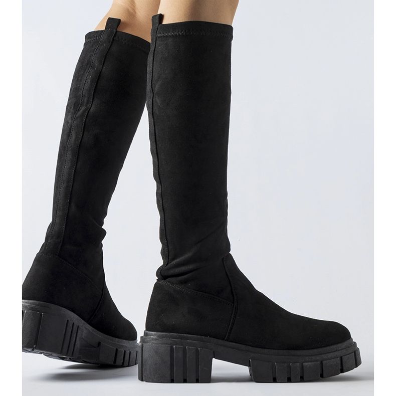 Svarta långa mockastövlar från Donnino 1