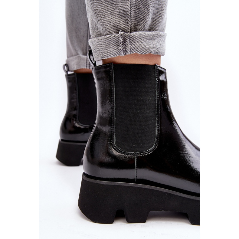 Chelsea-stövlar i läder för kvinnor på en massiv sula Laura Messi 2571 Svart 1