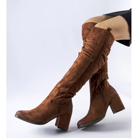 Chocolate Neve högklackade stövlar i ekomocka brun 1
