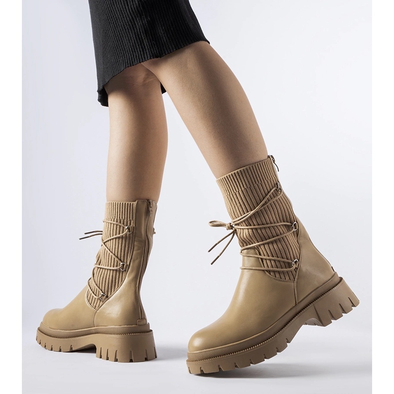 Beige sockboots med knytband från Eliot 1