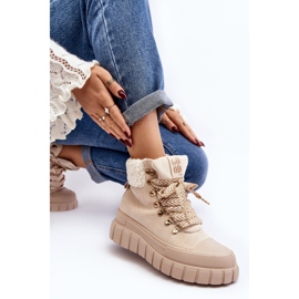 Isolerade Trapper Boots på en tjock sula, ljusbeige Ralotta 1