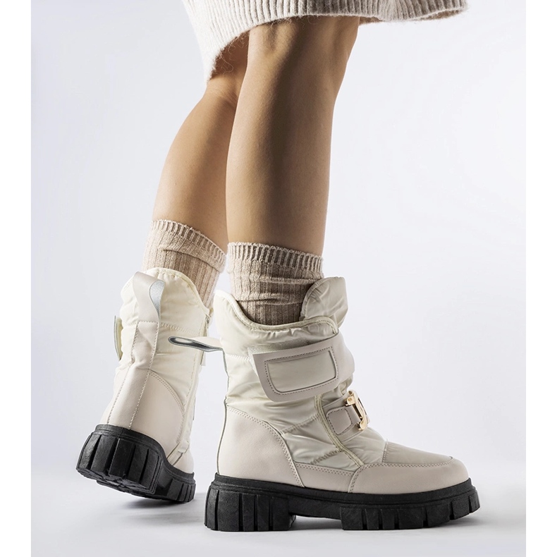 Beige snökängor med dekorativt Athos-spänne 1