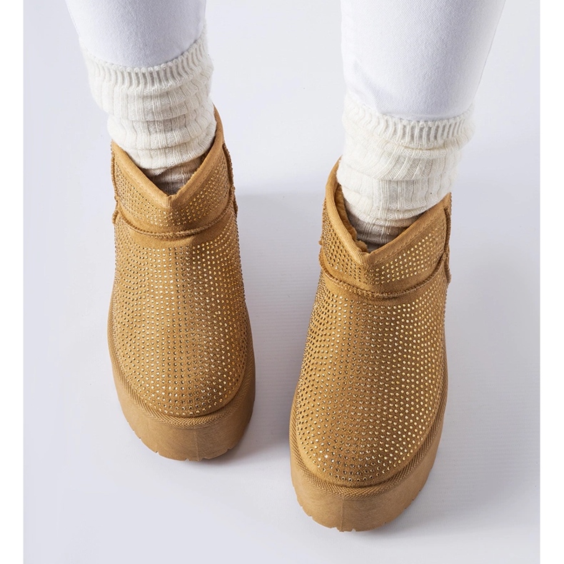 Bruna snöstövlar med Sonora strass 1