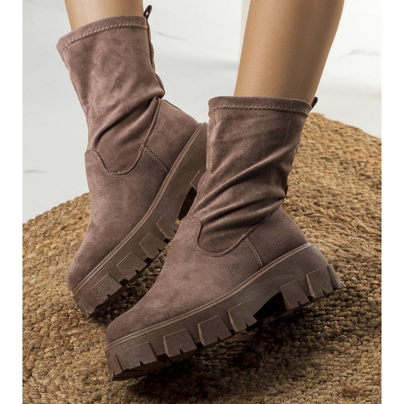 Makayla bruna damstövlar 1