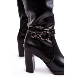 Högklackade damstövlar med dekoration ovanför knäet, svart rahallis 2