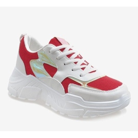 2018-3 vita trendiga sportskor 1