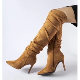 Bruna långa stövlar med hög klack från Joppo svart 1