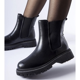 Svarta isolerade klassiska slip-on ankelboots från Noas 1