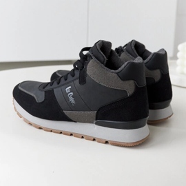 Svarta Lee Cooper LCJ-23-31-3066M sneakers 1