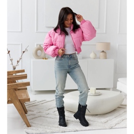 Svarta isolerade stövlar i ekoläder H602 1