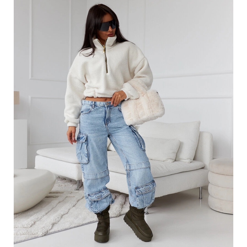 Gröna isolerade snökängor på Polk-plattformen 1