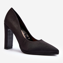 Svarta Piatti pumps med hög klack 2