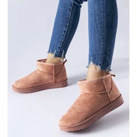 Rosa Guglielma isolerade korta snökängor svart 1