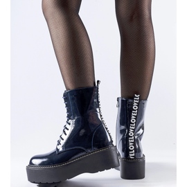 Marinblå patent Leos platåskor 1