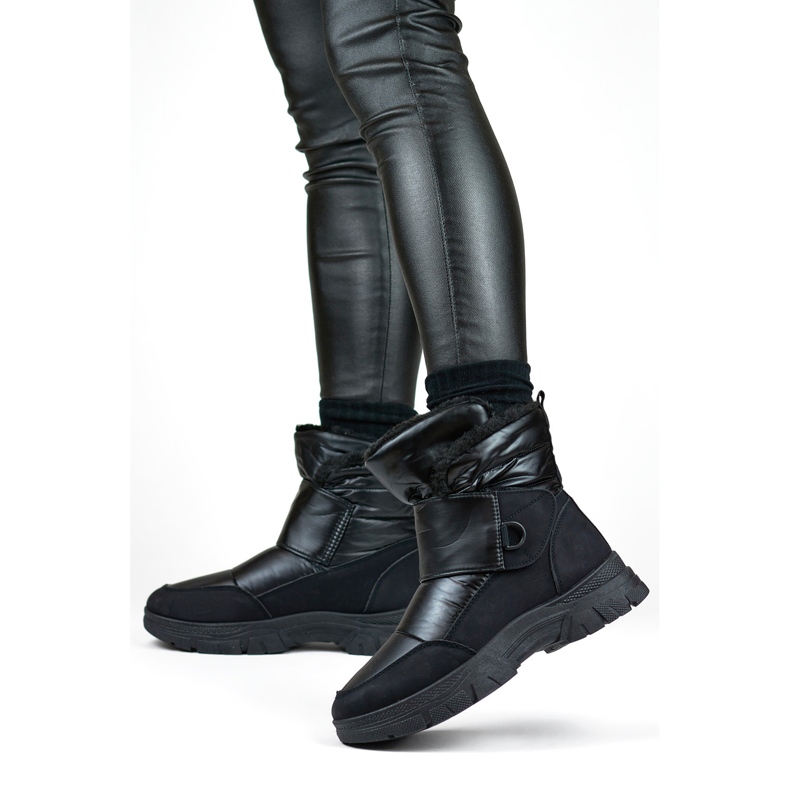 Svarta snökängor med kardborre, isolerade stövlar för vintern 1