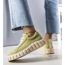 BM Gröna sneakers på Pamela-plattformen 1