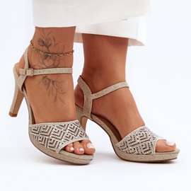 Dekorerade högklackade sandaler D&amp;A MR1038-44 Guld gyllene 1