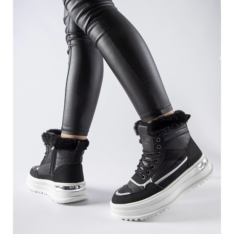 Svarta Trieste sportstövlar med päls 1