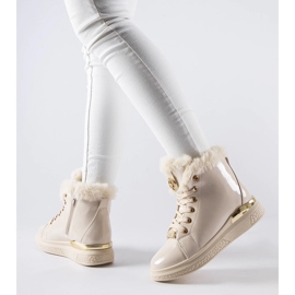 Beige sneakers fodrade med lubriano-päls 2