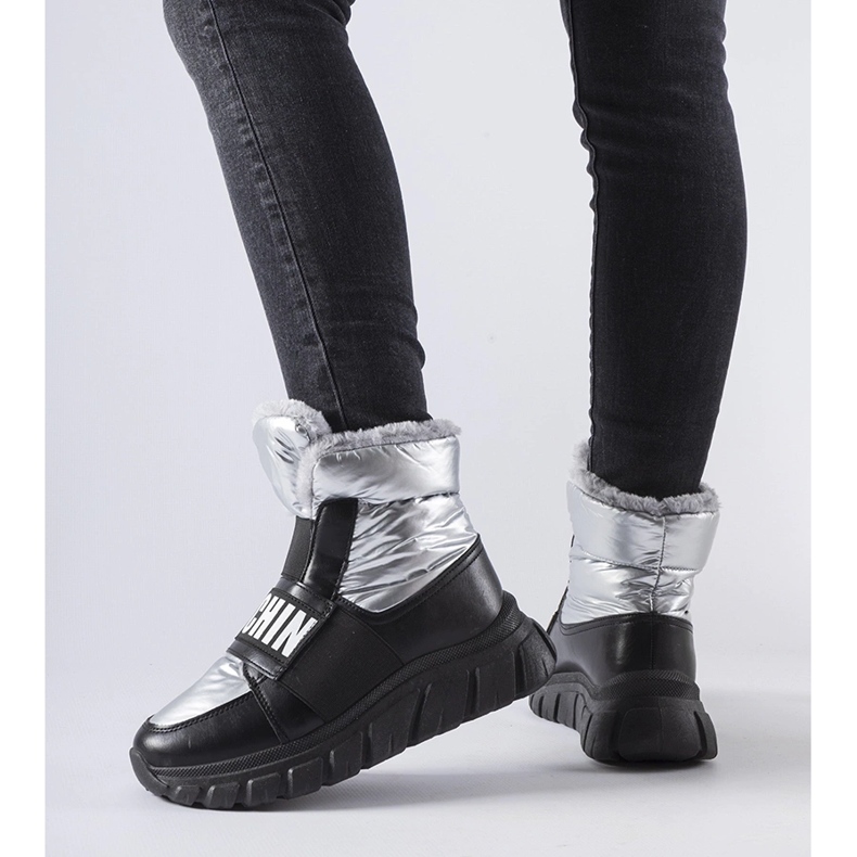 Silverisolerade snöstövlar på Bend-plattformen silver- 1