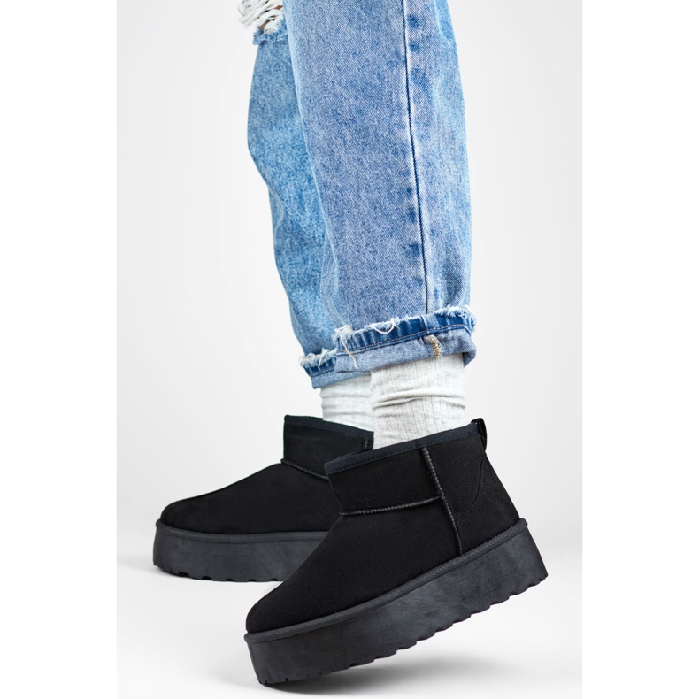 Svarta snöstövlar med tjock sula 2