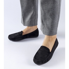 Svarta mockasiner av Cellarengo eko-mocka 1