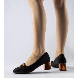 Svarta högklackade Basso pumps 1