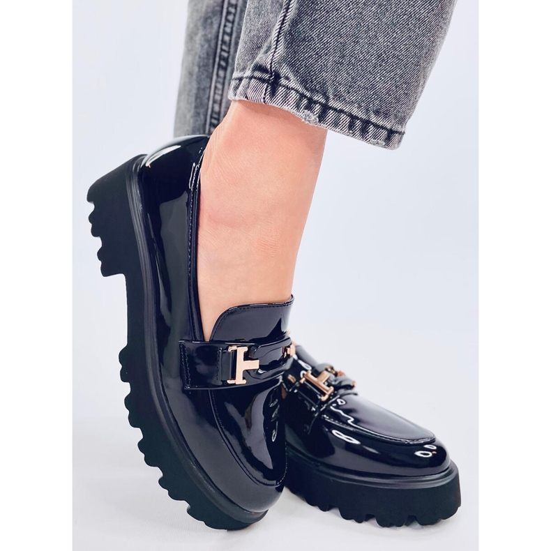 Manff Svarta lackmockasiner 1