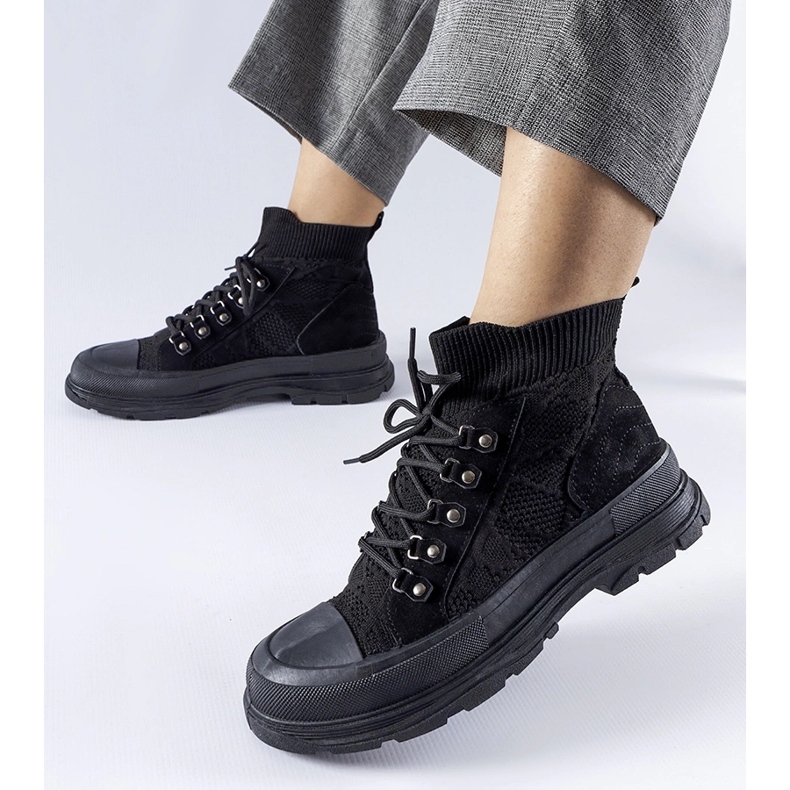 Svarta high-top sneakers i Casalma-tyg 1