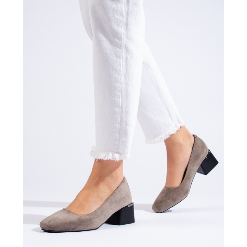 Snygga pumps höga klackar La.Fi grå 1