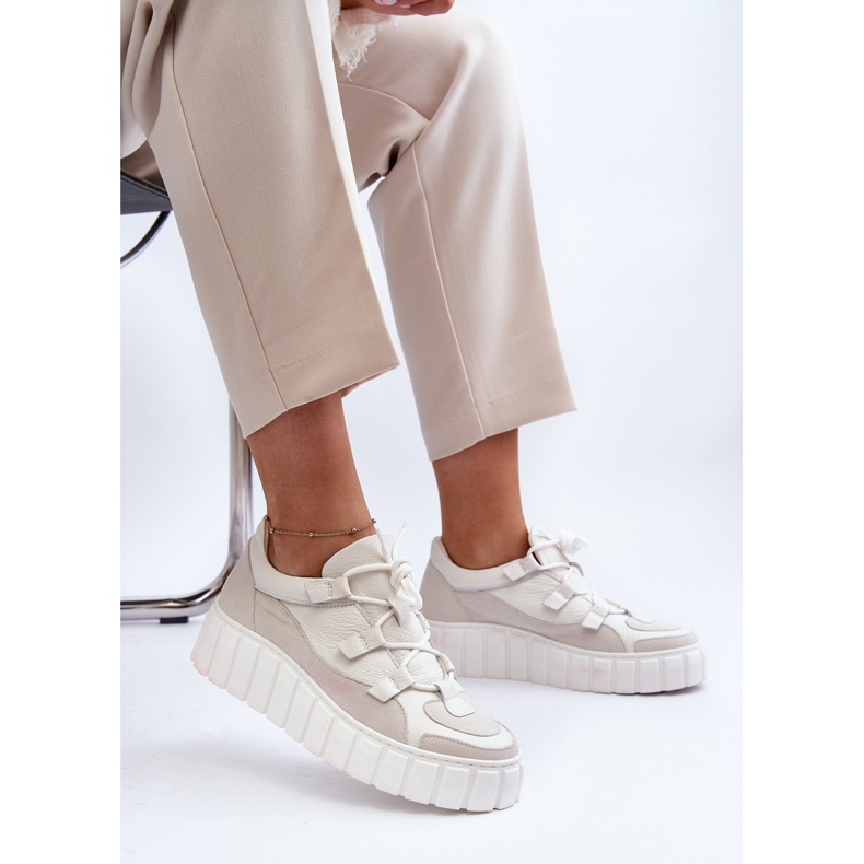 Sportskor i läder för kvinnor på plattformen M01/1 Zazoo ljusbeige 2
