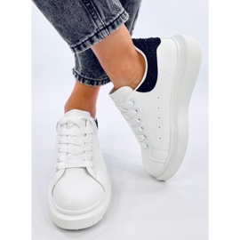 Parkss VIT/SVART platåsneakers med strass 1