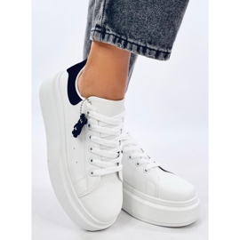 Liezel VIT/SVART wedge sneakers med hänge 1