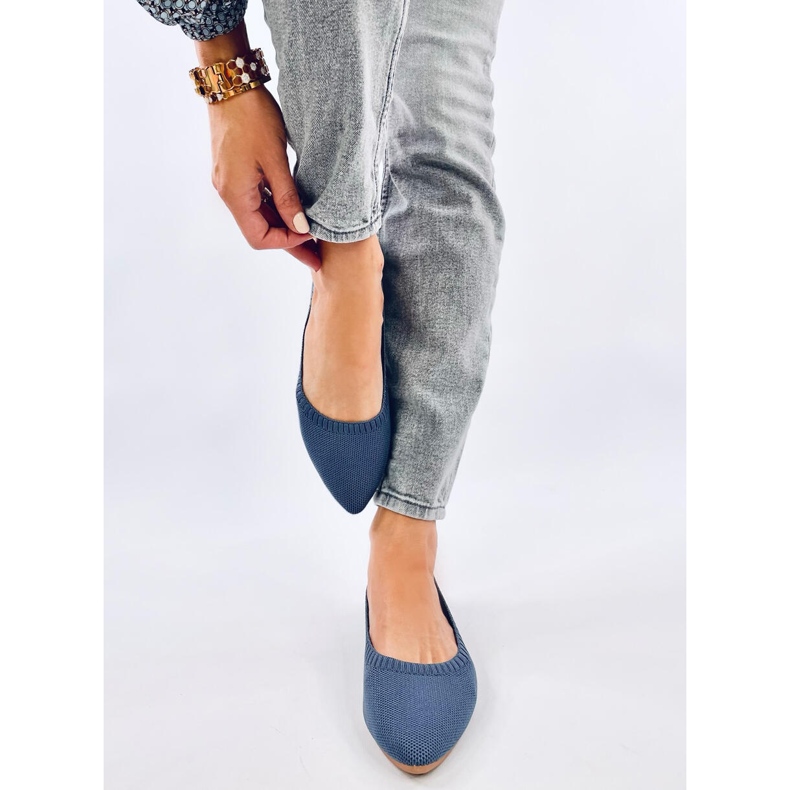 Kreiss Blå genombrutna balettlägenheter 1