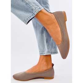 Kreiss Khaki genombrutna balettlägenheter brun 1