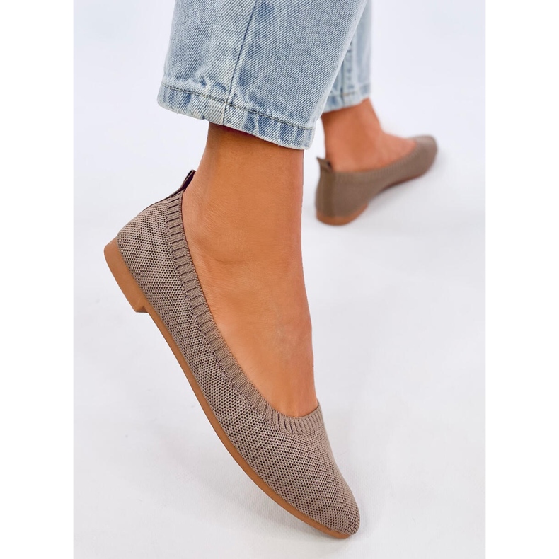 Kreiss Khaki genombrutna balettlägenheter brun 2