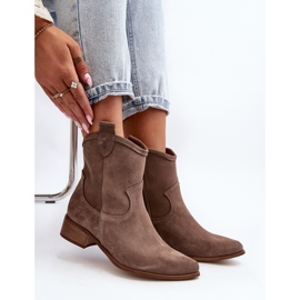 Zazoo 3329 Cowboystövlar i mocka på låga klackar Mörkbeige 1