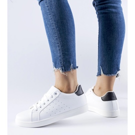 Vita och svarta Bourassa sneakers 1