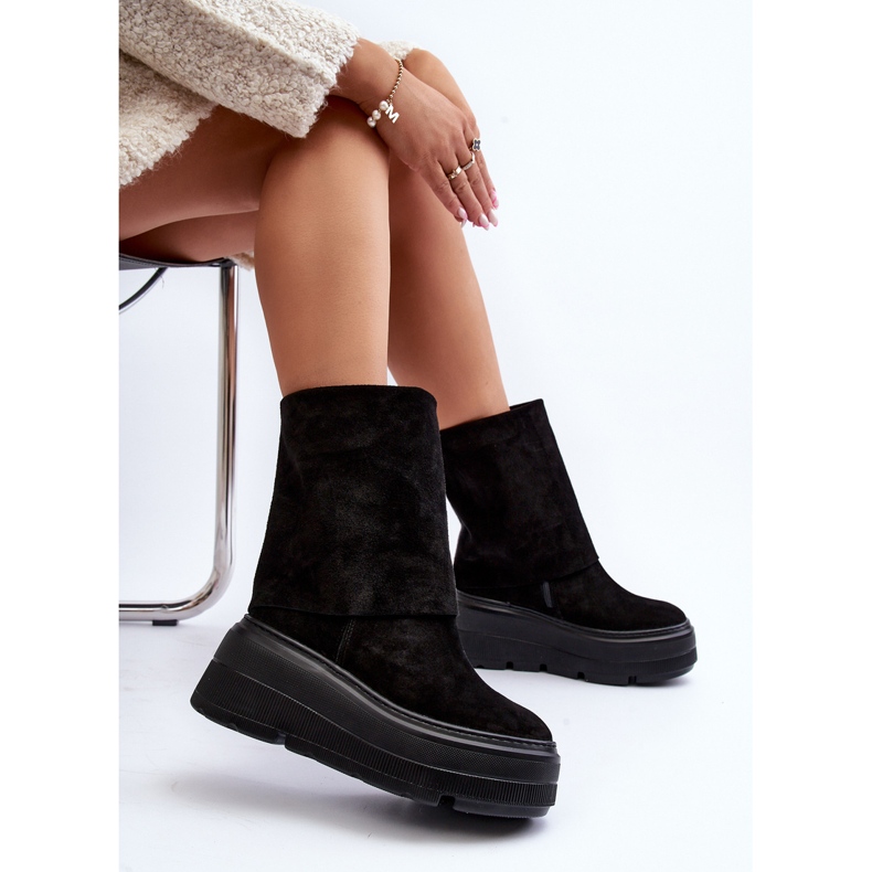 Zazoo 3410 mocka stövlar för kvinnor på en massiv plattform, svart 1