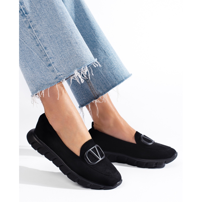 Platt loafers i mocka för kvinnor Vinceza svart 1