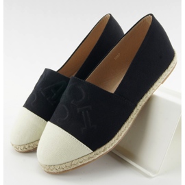 Esapdryle med präglade svarta T267-bokstäver brun 1