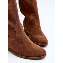 Zazoo 3407 Knähöga kängor i mocka med platta kamelklackar brun 2