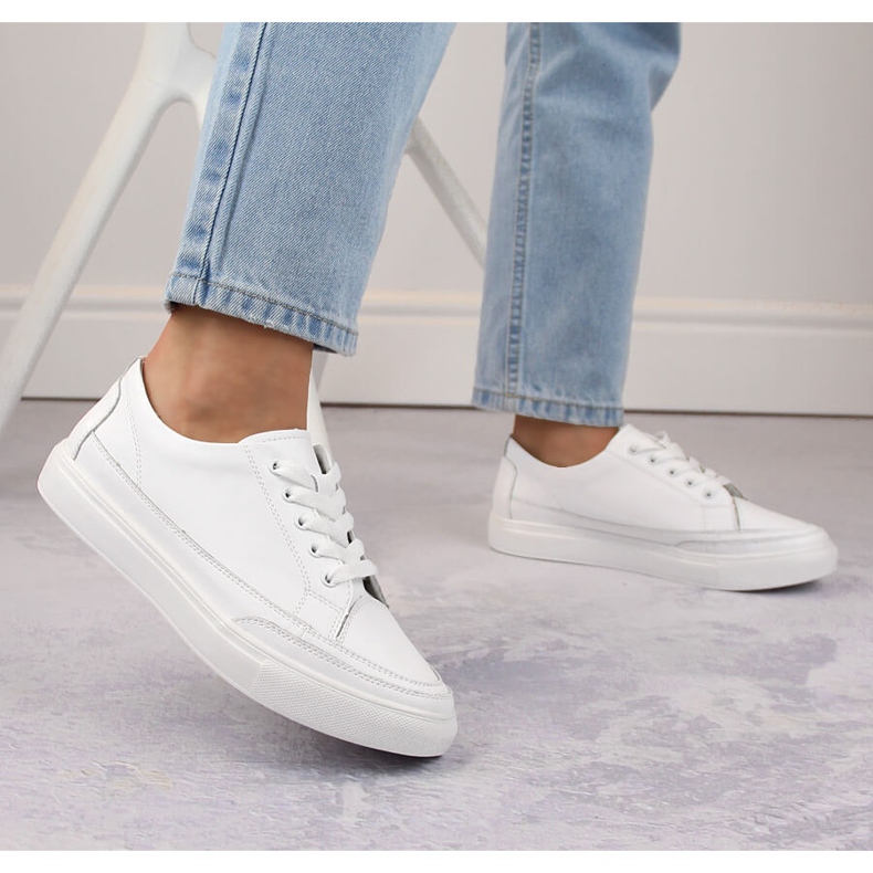 Sportskor i läder för dam, vita Sergio Leone SP016 2