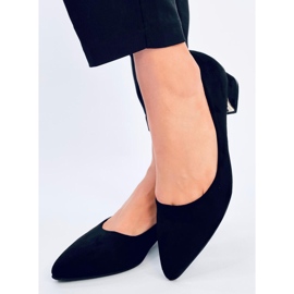 Marani Black lågklackade pumps svart 1