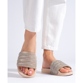 Beige sliders med strass från Shelovet 1