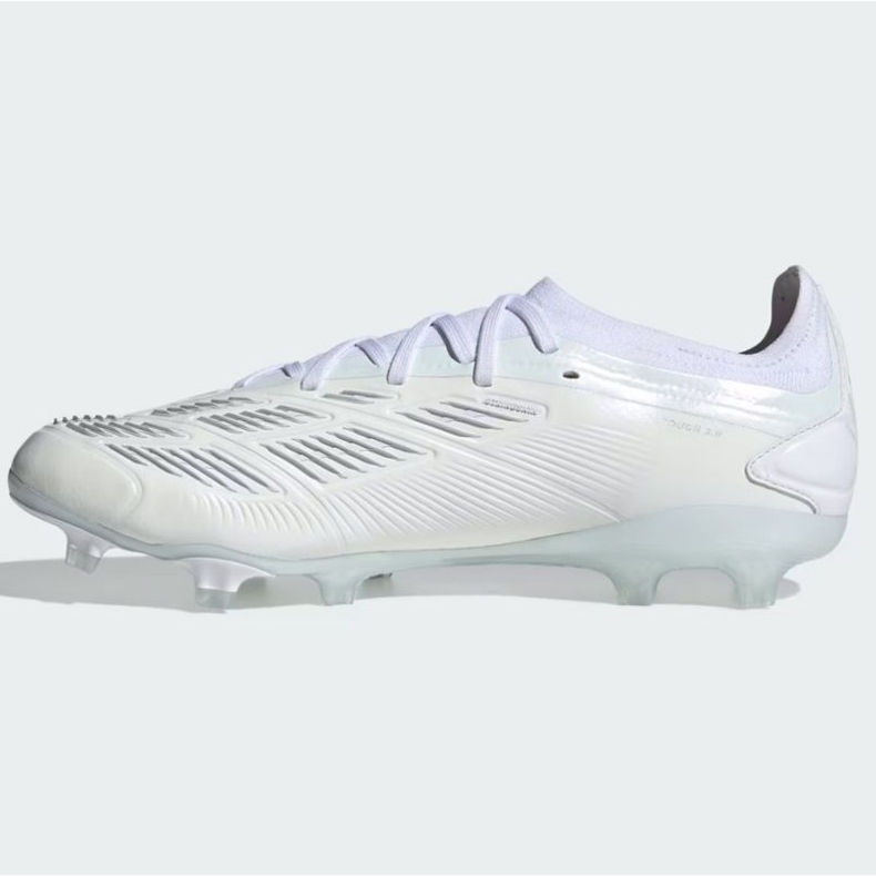 Adidas Predator Pro Fg M IG7778 fotbollsskor vit 1