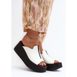 Zazoo 2916 flip-flops dam på en stor plattform med dragkedja, vit 2